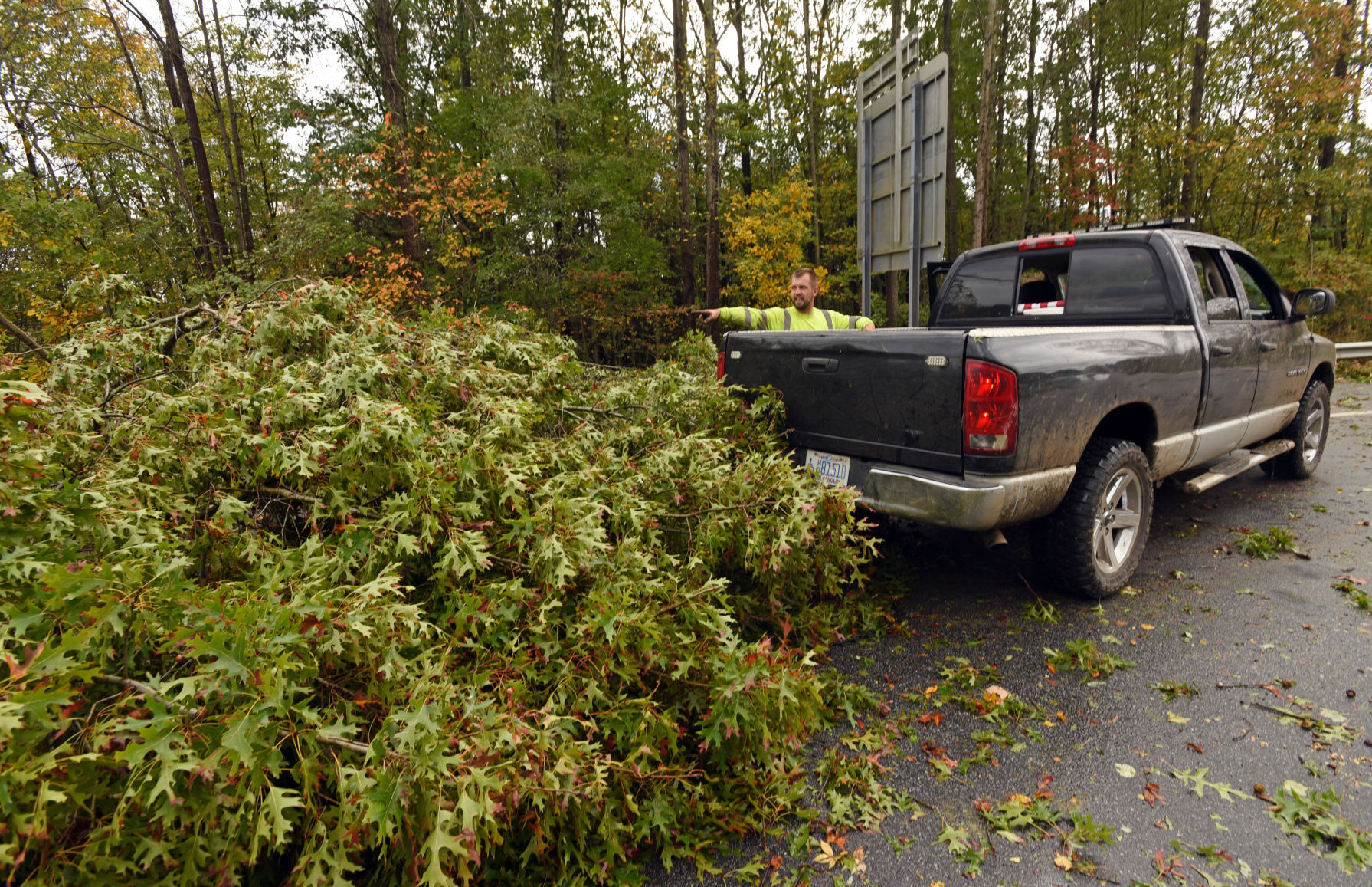 Salem Parkway closed